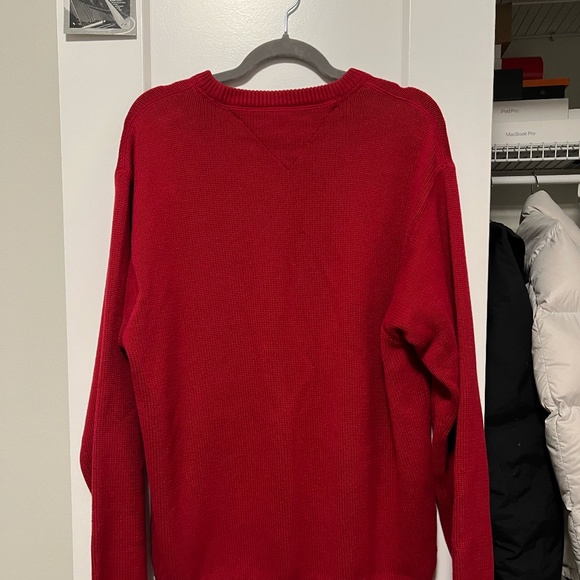 Red Tommy Hilfiger sweater - Picture 4 of 4